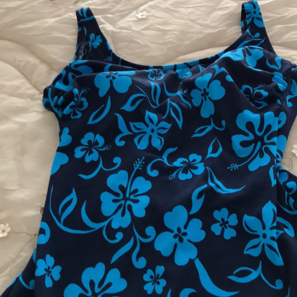 Swimsuit size 16 NWT - Picture 4 of 4